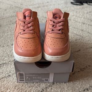 New Nike Force 1 Fontanka
